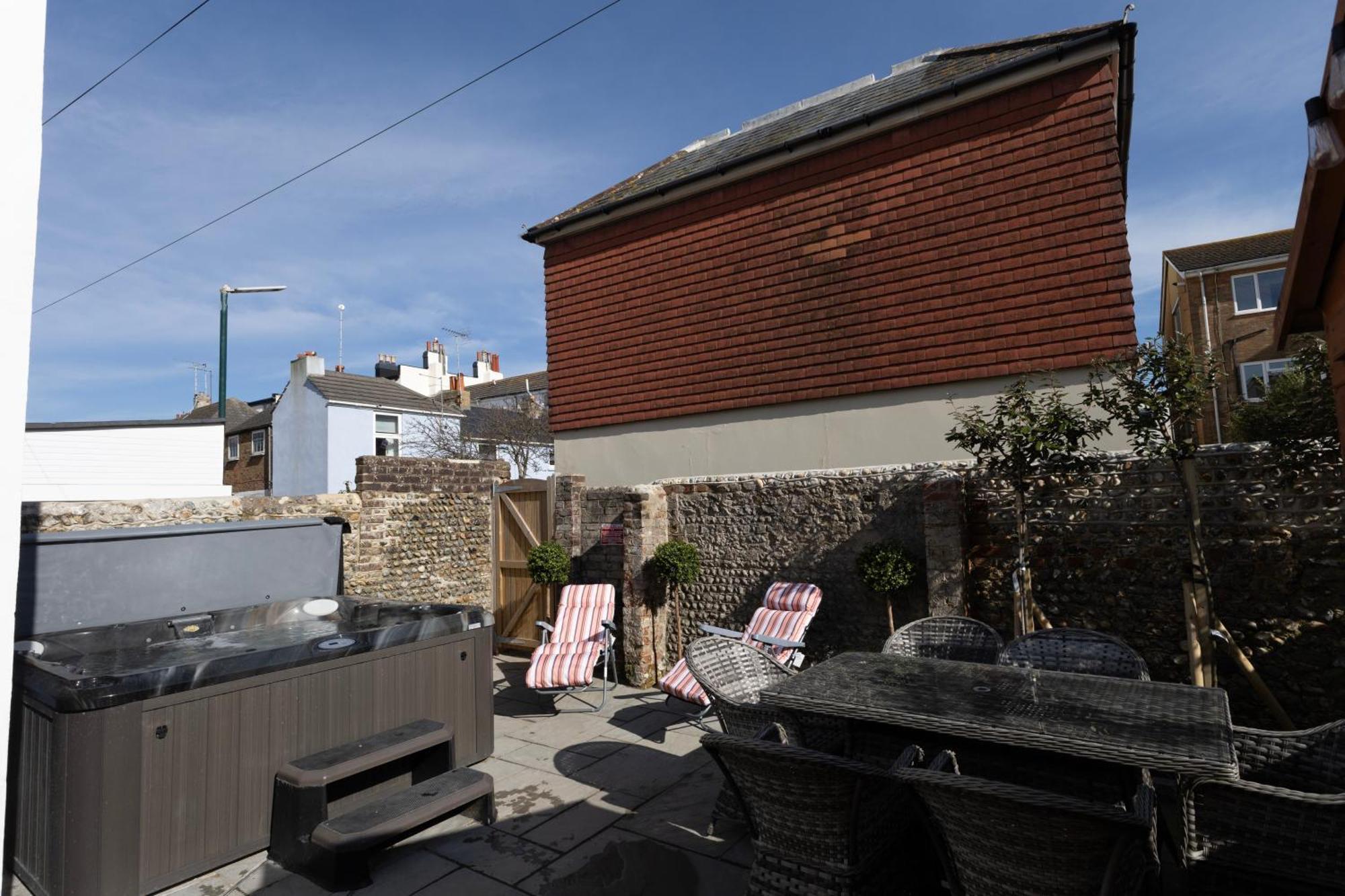 Luxury Georgian Home, Hot Tub, Sea View, Private Garden, Sleeps 6 보그너레지스 외부 사진